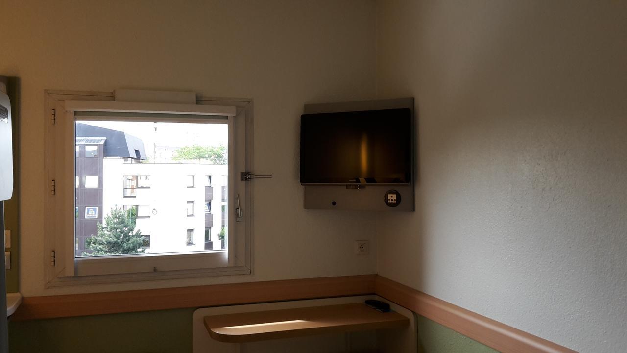 Ibis Budget St Gratien - Enghien-Les-Bains Saint-Gratien  Ngoại thất bức ảnh